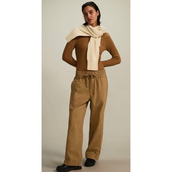 Everlane The Canvas Organic Cotton Pull-On Pant Relaxed Fit Cappuccino - Picture 6 of 13